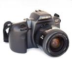 Minolta Dynax 500 si met een AF 28 - 80 zoomlens en Vanguard, Nieuw