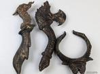 Religeuse wapens Bijl , Dolk en armband - khmer - Cambodja, Antiek en Kunst, Kunst | Niet-Westerse kunst