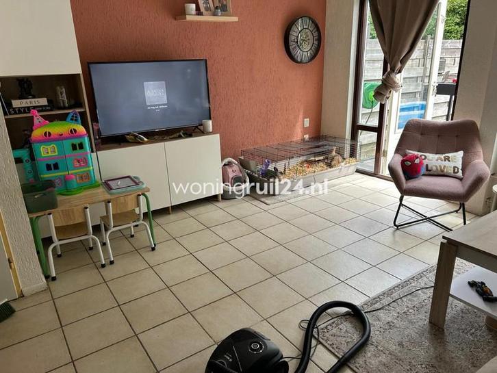 Woningruil - Jacques Tatistrook 28 - 3 kamers, Huizen en Kamers, Woningruil, Zuid-Holland