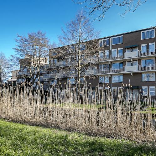 Appartement met balkon aan Rozemarijntuin 73, Leiderdorp, Huizen en Kamers, Huizen te huur, Direct bij eigenaar, Appartement