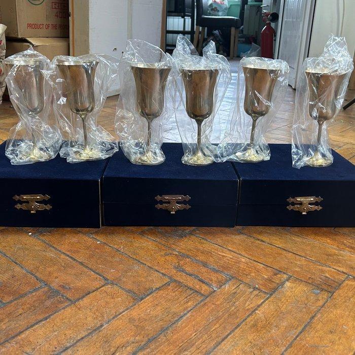 Wijnglas (6) - .925 zilver - drie sets van twee wijn glazen, Antiek en Kunst, Antiek | Goud en Zilver