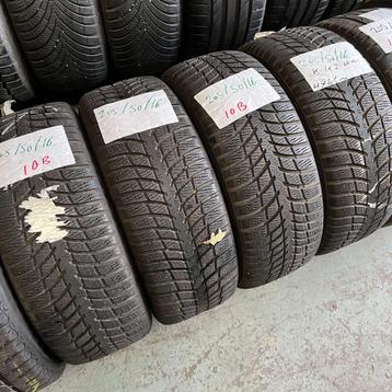 4 x Kumho I`Zen XW 205-50-16 Winterbanden 6,5mm beschikbaar voor biedingen