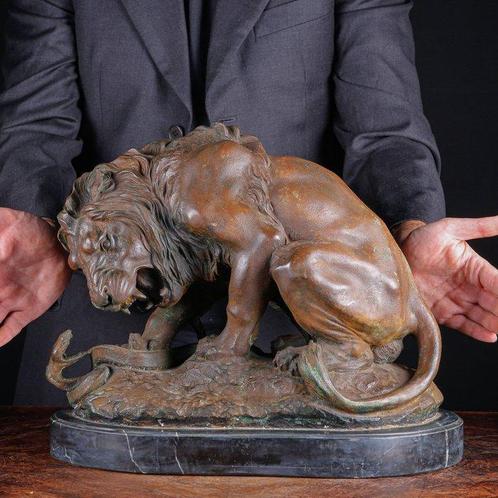 Antoine Louis Bark (1796-1875) - Beeld, Majestic Struggle:, Verzamelen, Dierenverzamelingen