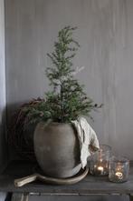 Namaak Larix boom met dennenappeltjes in jute 90 cm, Ophalen of Verzenden, Nieuw