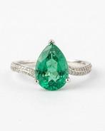 Statement ring - 14 karaat Witgoud - 2.68ct. tw. Smaragd -