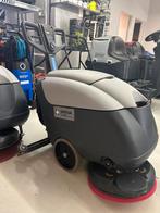 Nilfisk schrobmachine SC400 full pkg second life, Ophalen of Verzenden, Zo goed als nieuw, Schrobmachine