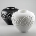 Ai Weiwei (1957) - Vases in Black and White (Set of 2)