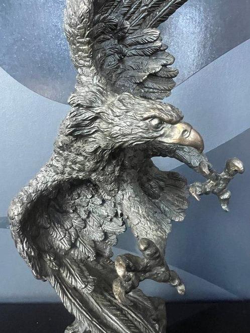 Bronze Sculpture - sculptuur, Eagle in Flight after, Antiek en Kunst, Curiosa en Brocante