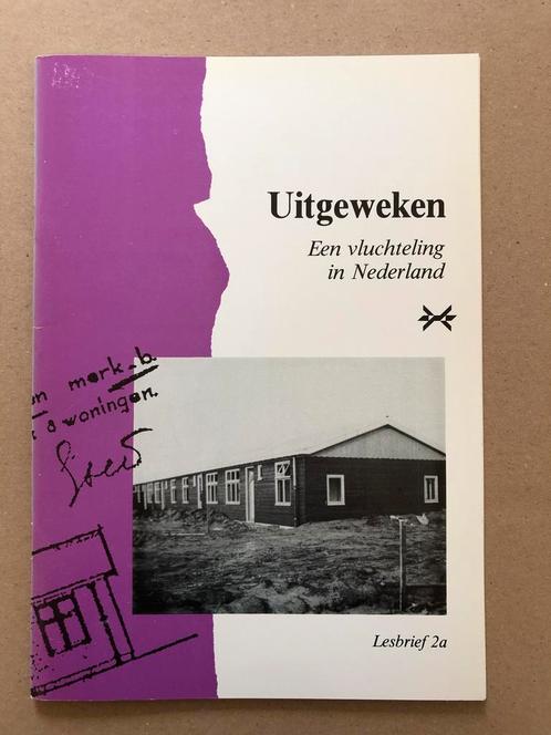 Uitgeweken - Duitse Vluchtelingen in Nederland - Westerbork, Verzamelen, Militaria | Tweede Wereldoorlog, Nederland, Boek of Tijdschrift