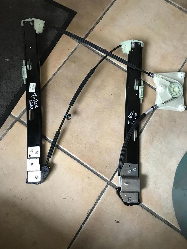 VW T-Roc links voor ruitmechaniek 2GA837461D, Auto-onderdelen, Carrosserie en Plaatwerk