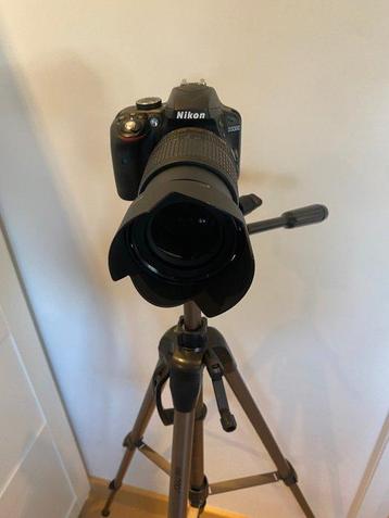 Nikon D3300 + AF-S 18-105 VR Digitale camera beschikbaar voor biedingen