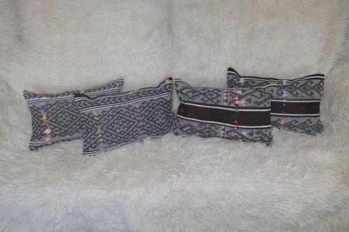 Kussen (4), Antiek en Kunst, Kunst | Designobjecten
