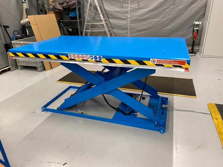 Heftafels, schaarheftafels Intraboss BV, Zakelijke goederen, Machines en Bouw | Heftrucks en Intern transport, meer dan 4000 kg