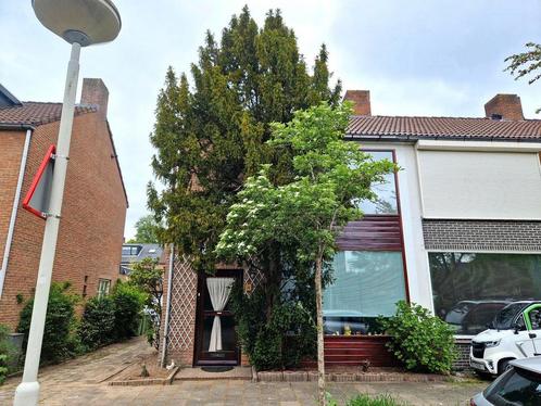 Te huur: Huis Andreasstraat in Breda, Huizen en Kamers, Huizen te huur, Noord-Brabant