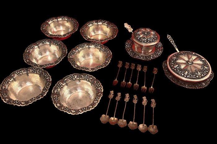 AD.800. - TR. 800. - KD.800 - Tafelservies voor 6 (21) -, Antiek en Kunst, Antiek | Goud en Zilver