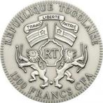 Togo. 1500 Francs 2013 Lunar Schlange, 2 Oz (.999)