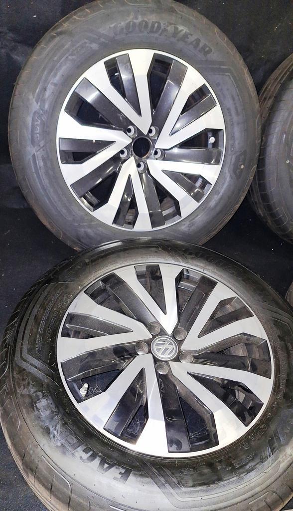 Org. velgenset velgen velg set 18 inch Q7 Touareg Cayenn..., Auto-onderdelen, Banden en Velgen