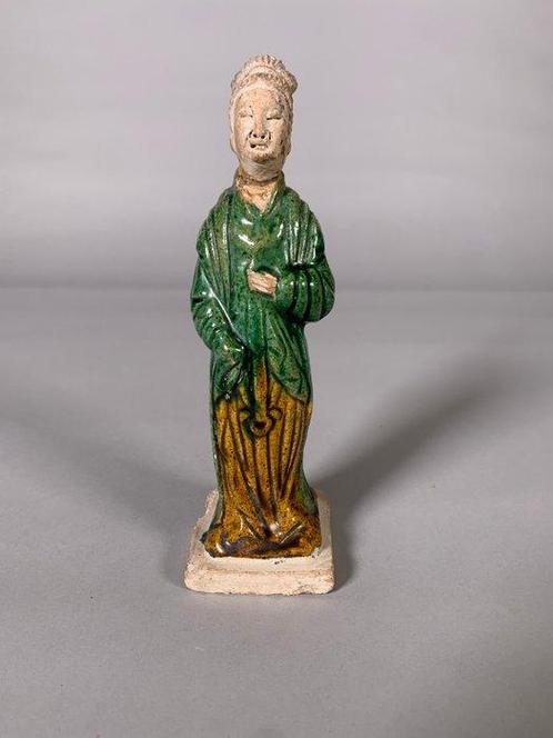 Oud-Chinees, Ming-dynastie Terracotta Hofdam - 20 cm, Antiek en Kunst, Antiek | Overige Antiek