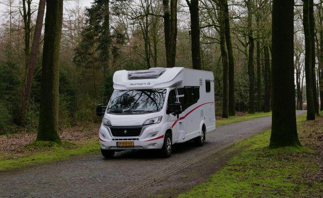 4 pers. Sunlight camper huren in Amersfoort? Vanaf € 120 p.d, Caravans en Kamperen, Verhuur