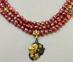 Perlas de Rio Barroca rood met Leon met saffier en wit