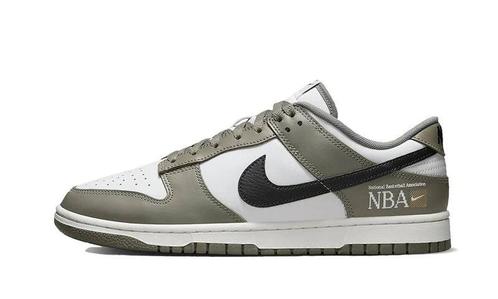 Nike Dunk Low NBA Paris - maat 42.5 (Sneakers, Schoenen), Kleding | Dames, Schoenen, Sneakers of Gympen, Nieuw, Verzenden