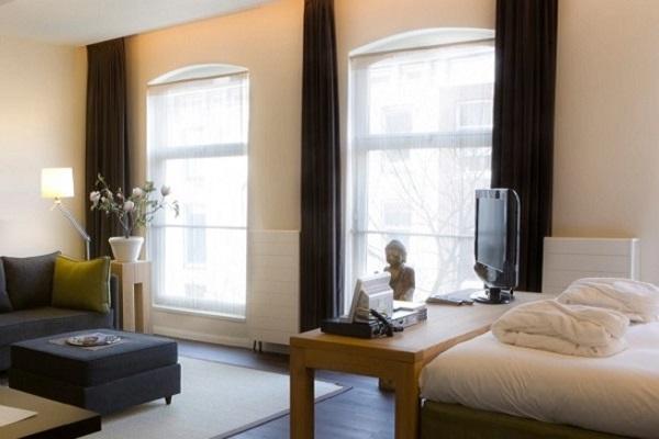 Studio Witte de Withstraat in Rotterdam, Huizen en Kamers, Kamers te huur, Minder dan 20 m², Rotterdam