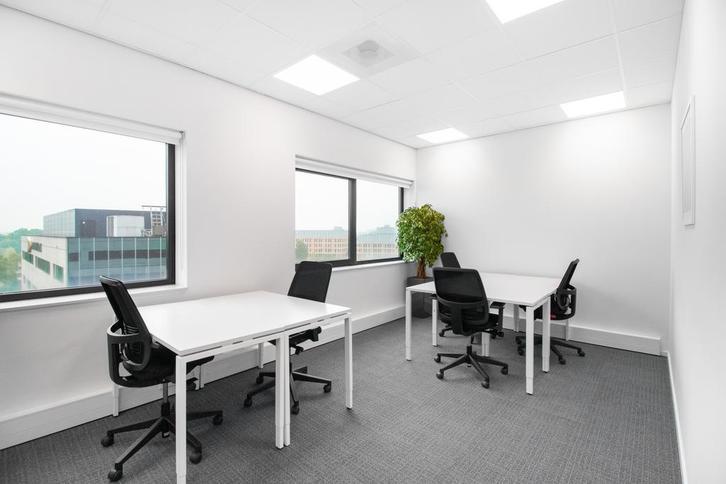 Kantoorruimte in Regus Breda Business Park II BV, Zakelijke goederen, Bedrijfs Onroerend goed