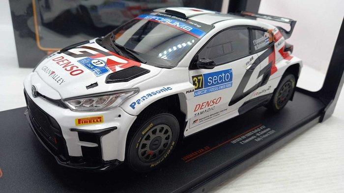IXO 1:18 - Modelauto - Toyota GR Yaris rally Finlandia 2024, Hobby en Vrije tijd, Modelauto's | 1:5 tot 1:12