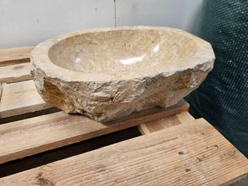 Aloni Geërodeerde Natuurmarmeren Waskom - Bruin 30-35 x 15cm beschikbaar voor biedingen