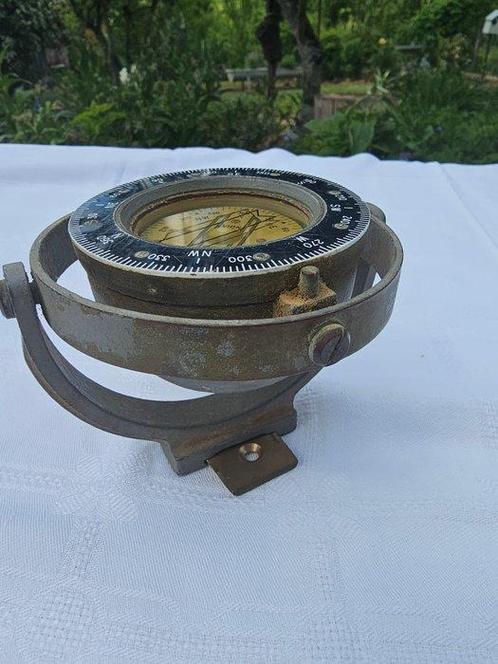 Maritieme objecten - Vion - Metaal- Nauwkeurigheidskompas, Antiek en Kunst, Curiosa en Brocante