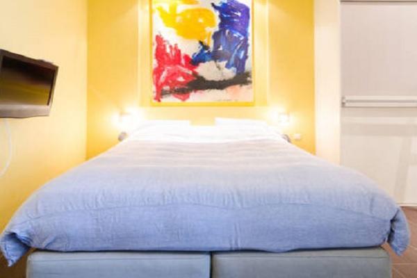 Studio Weteringschans in Amsterdam, Huizen en Kamers, Kamers te huur, 50 m² of meer, Amsterdam