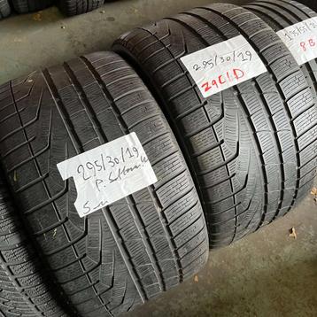 2 x Pirelli Sottozero Winter 240 295-30-19 Winterbanden 5mm beschikbaar voor biedingen