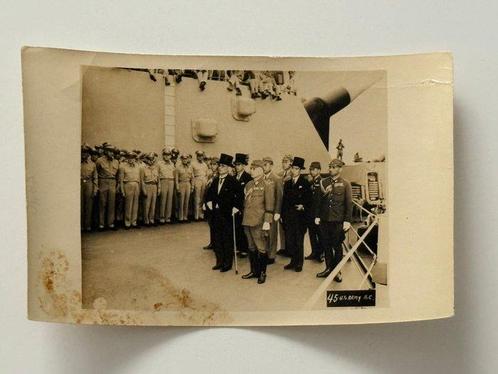 Life Photography - Iconic image of the surrender of Japan,, Antiek en Kunst, Kunst | Schilderijen | Modern