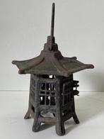 Lantaarn - Gietijzer - Japanse Pagode / Lantaarn, Antiek en Kunst