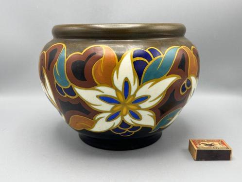 Puntgave Zenith, Gouda: cachepot plateel Daisy - grote, Antiek en Kunst, Kunst | Designobjecten