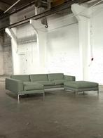 Design on Stock Aikon | Groen (NIEUWSTAAT), Huis en Inrichting, Banken | Bankstellen, 250 tot 300 cm, Ophalen of Verzenden, Zo goed als nieuw