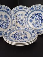 Hutschenreuther - Eetservies voor 6 (6) - Blue Onion Pattern