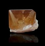 De verbluffende Top Honey Color Topaz uit Skardu Pakistan