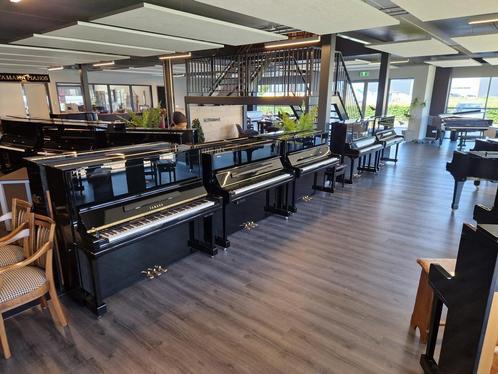 De mooiste Yamaha Silent piano bij Muziekhuis Souman, Muziek en Instrumenten, Piano's, Piano, Zwart, Zo goed als nieuw, Hoogglans
