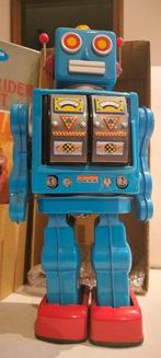 RM - Blikken speelgoed - Star Strider Robot Battery Operated