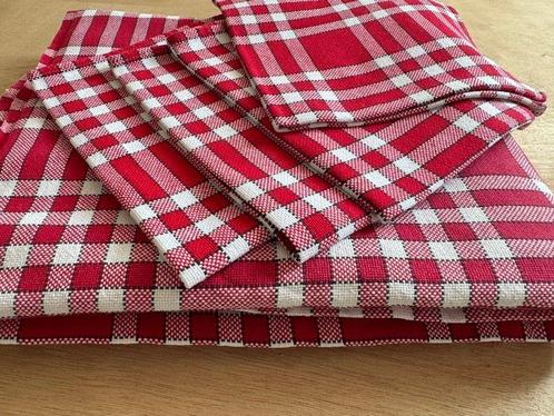 Franse woningtextiel. Mooie dikke linnen tafelkleed. met 4, Antiek en Kunst, Antiek | Kleden en Textiel