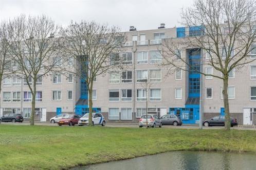 Te Huur 4 Kamer Appartement Bernard Shawsingel In Amsterdam, Huizen en Kamers, Huizen te huur, Direct bij eigenaar, Amsterdam