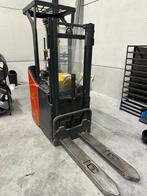 Stapelaar / Reachtruck 1200KG - 3M (Defect) mogelijk accu, 1000 tot 2000 kg, Elektrisch, Reachtruck, Linde