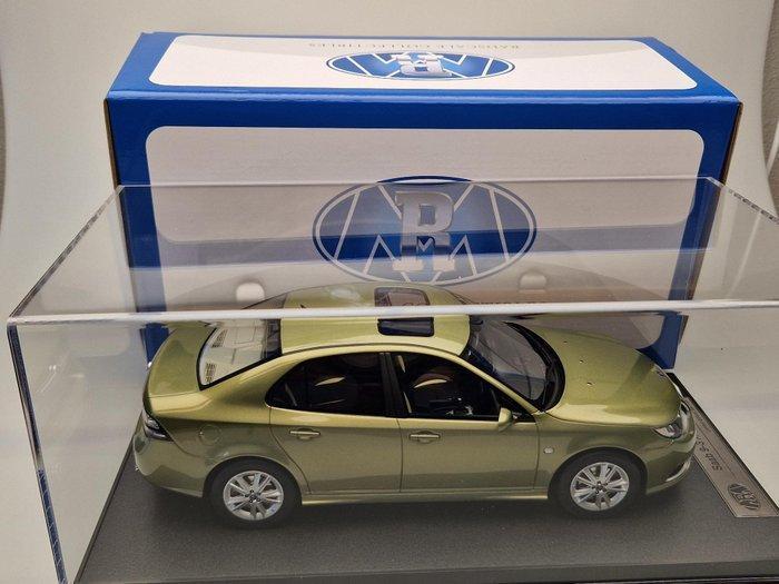 Radscale 1:18 - Modelauto - Saab 9-3 Aero sedan - 2008 -, Hobby en Vrije tijd, Modelauto's | 1:5 tot 1:12