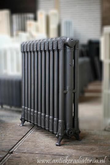 originele gerestaureerde gietijzeren radiatoren/verwarmingen beschikbaar voor biedingen