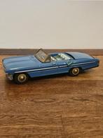 Red China - Blikken speelgoedauto - E-161 auto Oldsmobile