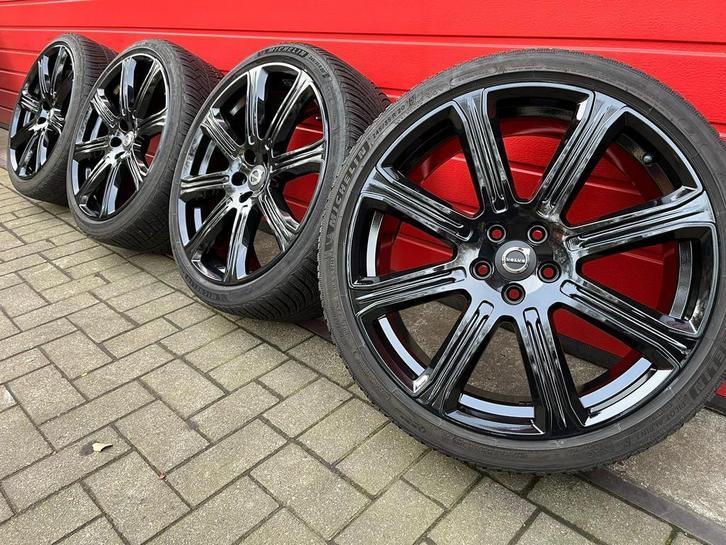 Originele set 20 inch velgen Volvo S90/V90 winter 5×108, Auto-onderdelen, Banden en Velgen, 20 inch, Winterbanden, 245 mm, Personenwagen
