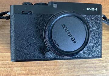 Fujifilm X-E4 Spiegelloze camera beschikbaar voor biedingen