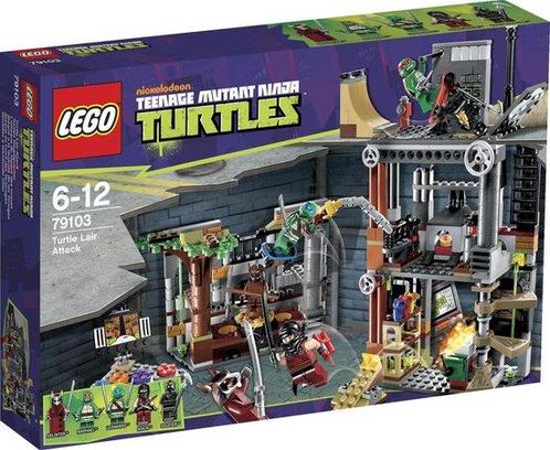 LEGO Ninja Turtles Aanval op het Turtle Hoofdkwartier - 7910, Kinderen en Baby's, Speelgoed | Duplo en Lego, Zo goed als nieuw