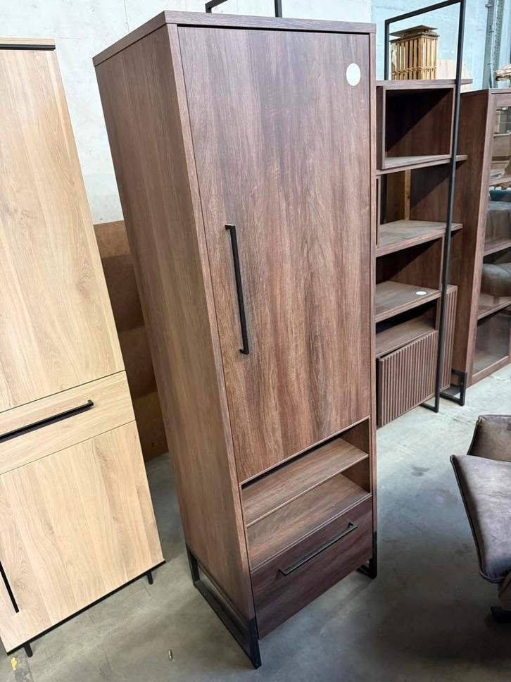 Sparta bergkast smal, dark almond, Huis en Inrichting, Kasten | Wandmeubels, Nieuw, Metaal, Overige materialen